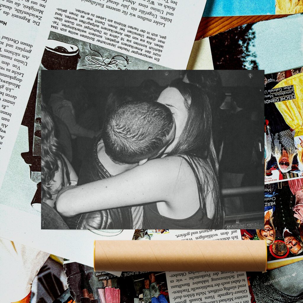 The Kiss | Poster